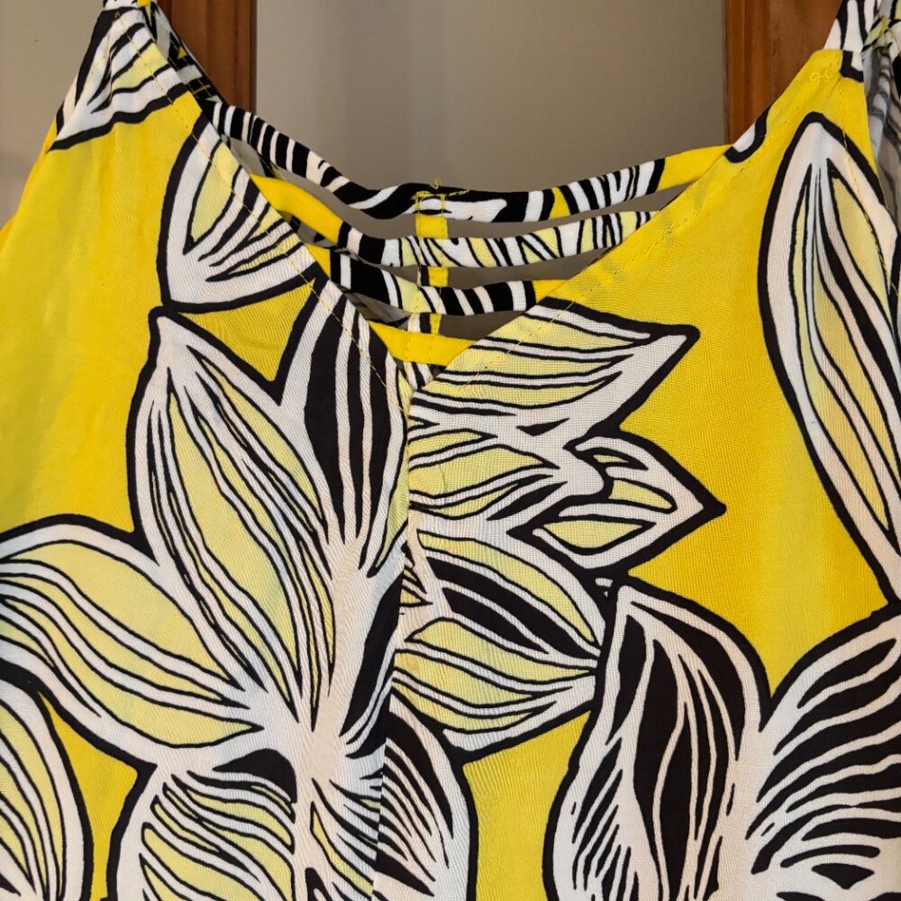 MSK Cropped Floral-Print Jumpsuit SZ: Large Yellow/White Floral - Picture 9 of 15